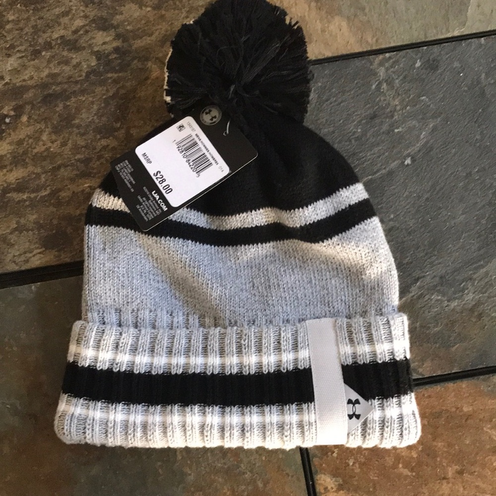 NWT Under Armour beanie
